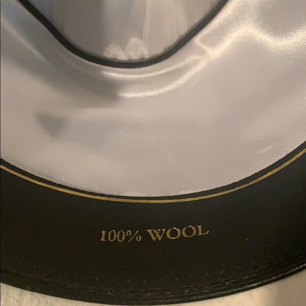 Dress hat - Picture 5 of 5
